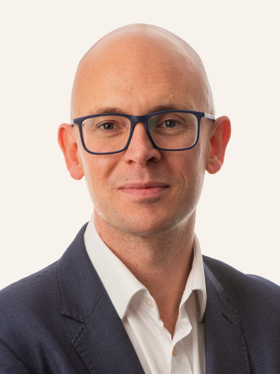 Dr Paul Rutter